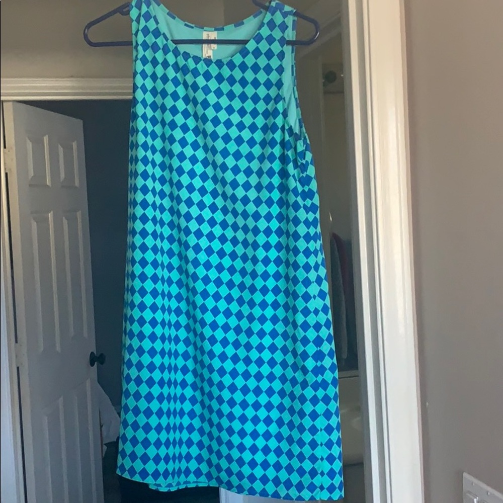 Women’s dress